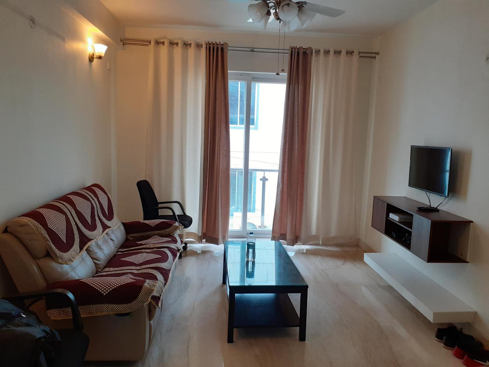 העיר בנגלור Ixora Suites מראה חיצוני תמונה