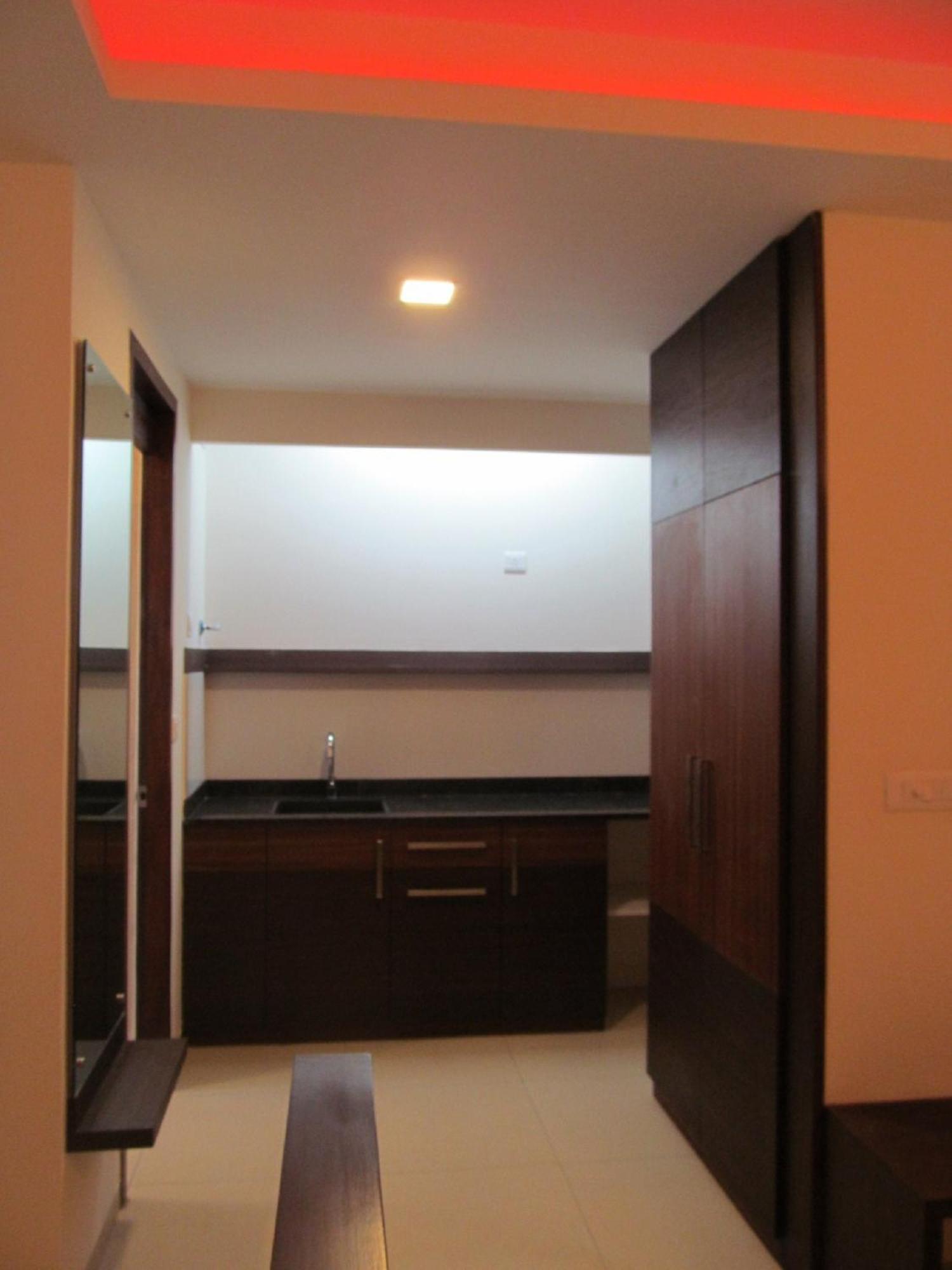 העיר בנגלור Ixora Suites מראה חיצוני תמונה