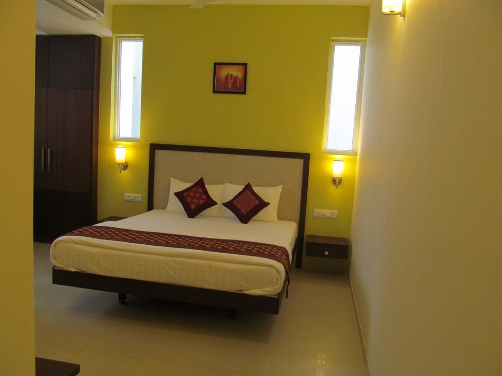 העיר בנגלור Ixora Suites חדר תמונה